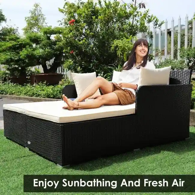 Outdoor Rattan Daybed with Cushions for Patio Garden Lounge Seating