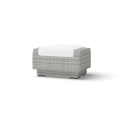 Cannes 5 Piece Aluminum Outdoor Patio Club Chair & Ottoman Set.