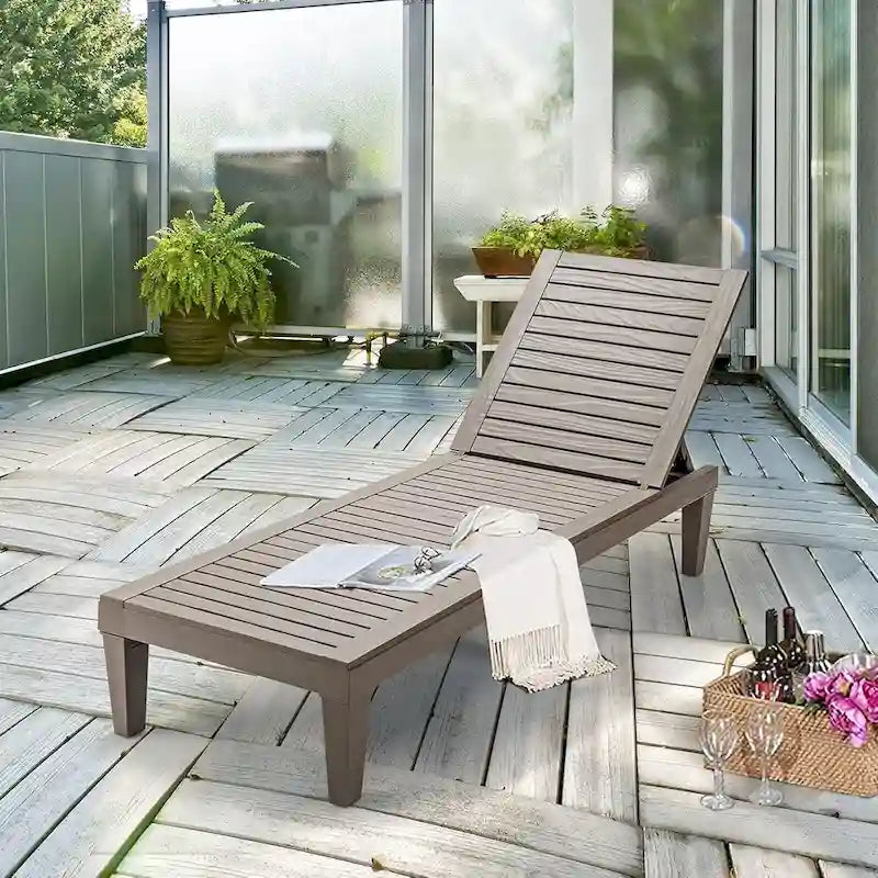 Outdoor Chaise Lounge Chair For Backyard, Poolside