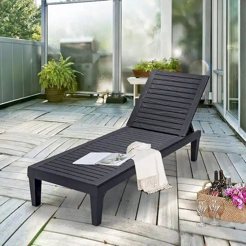 Outdoor Chaise Lounge Chair For Backyard, Poolside